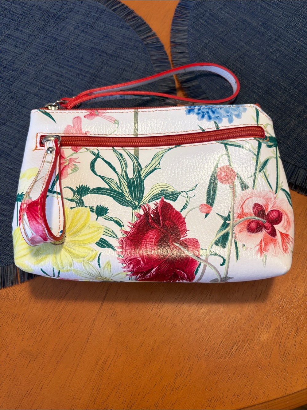 EUC - Valentina White Floral Wristlet with Red Trim